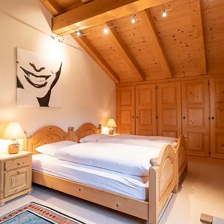 아파트 Edelweiss Casa Miez Penthouse *