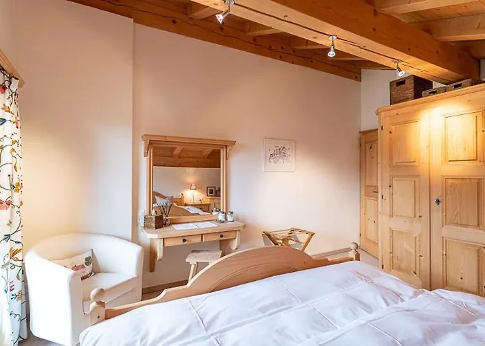 Edelweiss Casa Miez Penthouse شقة *