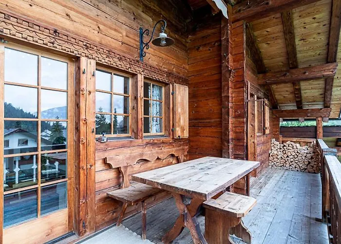 아파트 Edelweiss Casa Miez Penthouse 락스