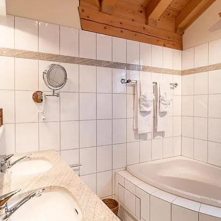 Edelweiss Casa Miez Penthouse *